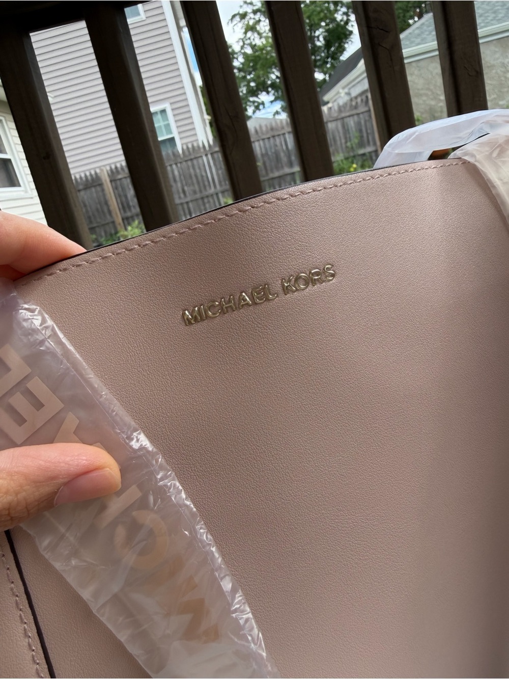 MICHAEL KORS Pale Pink Logo Strap Tote - Picture 10 of 12